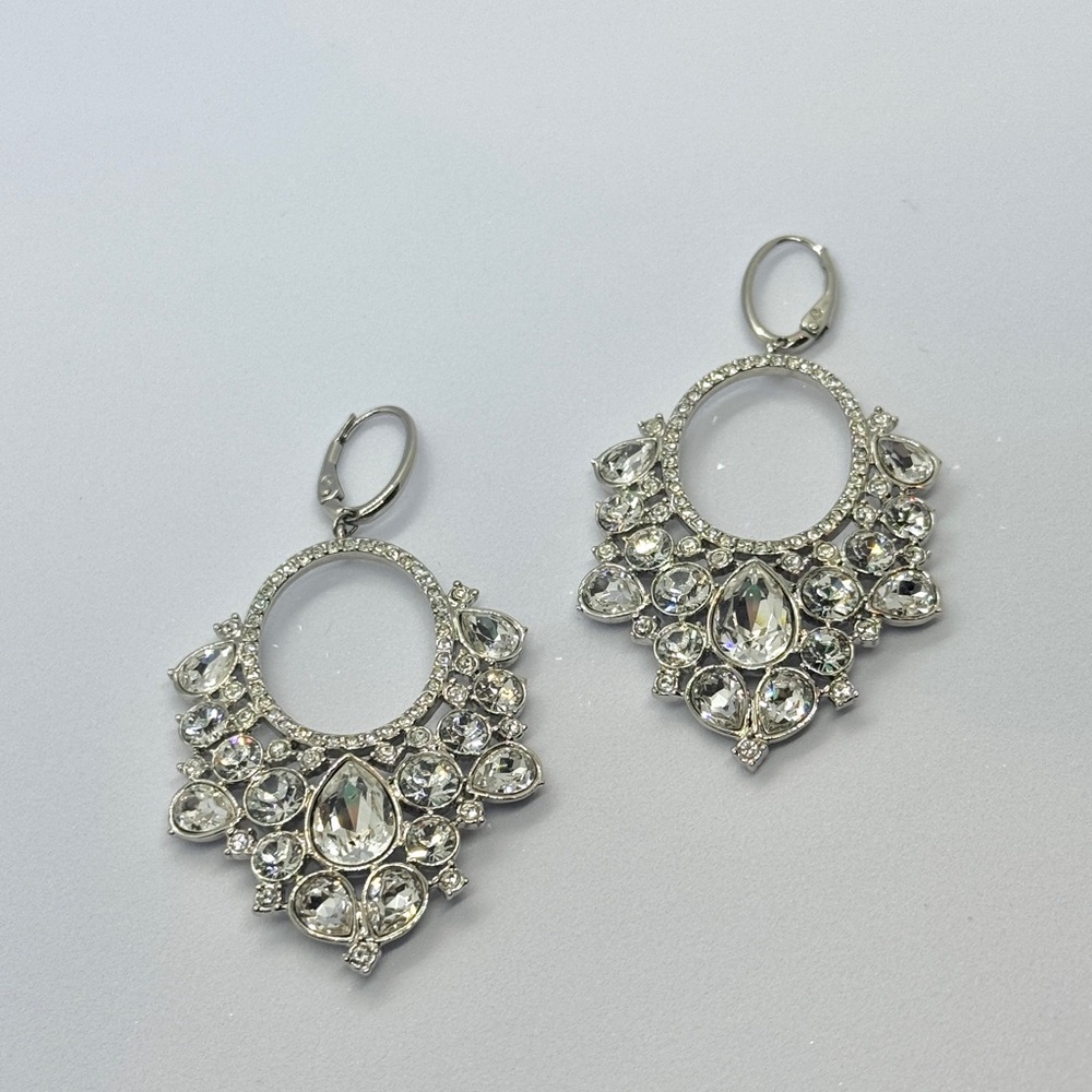 Vintage Authentic Swarovski Earrings - Picture 4 of 8